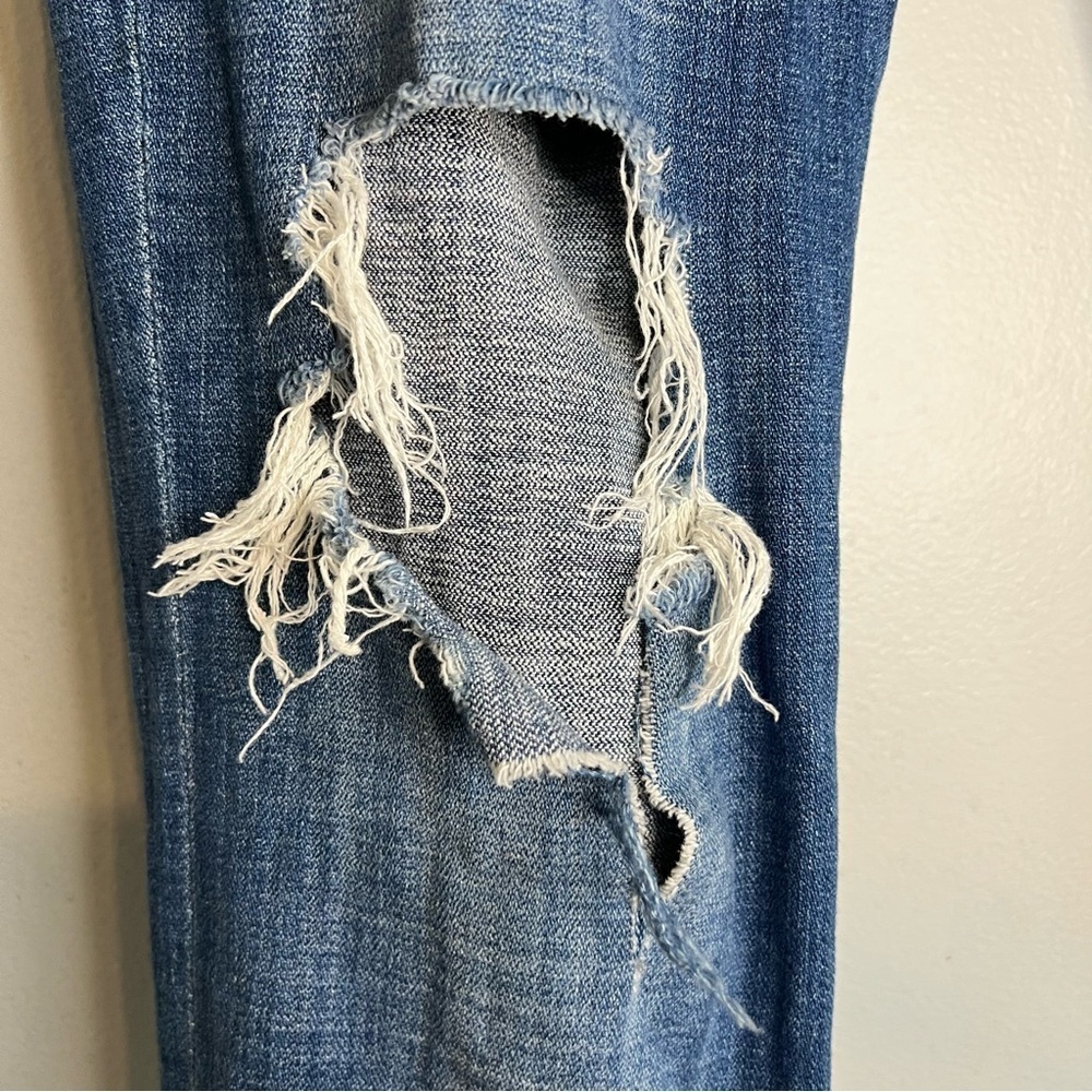 7 For All Mankind Womens Josefina Boyfriend Jeans Distressed Sz 27 Button Fly - Picture 5 of 15